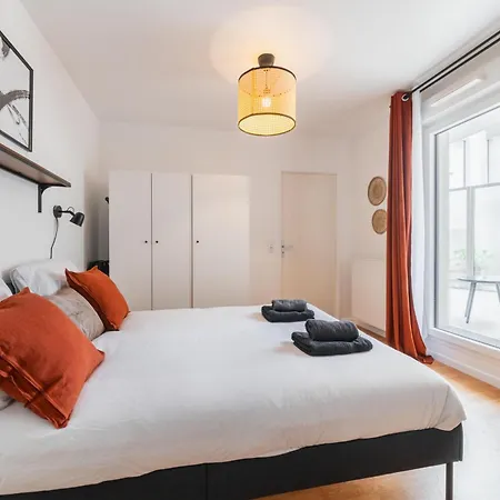Cosy Avec Terrasse Aux Portes De Paris Apartment *